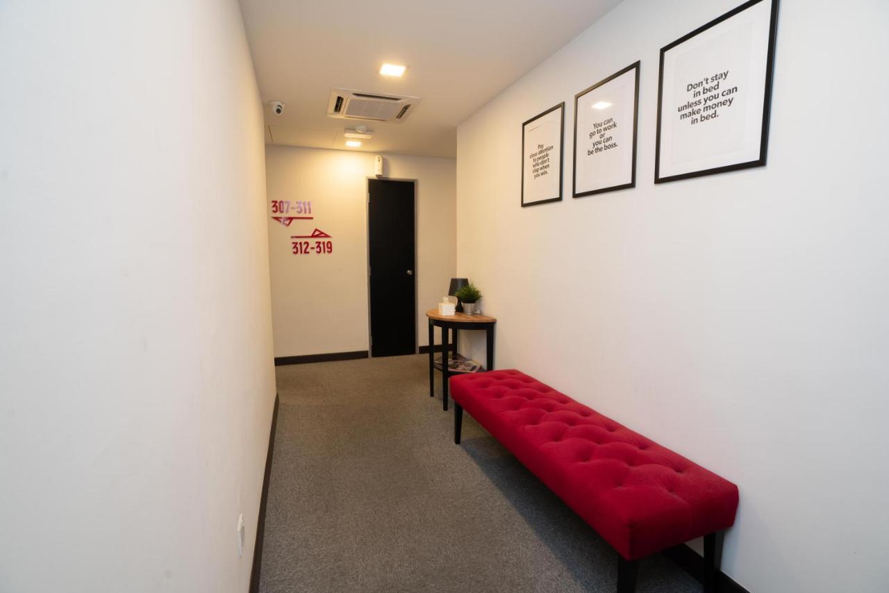 B ロット ホテル クアラルンプール エクステリア 写真